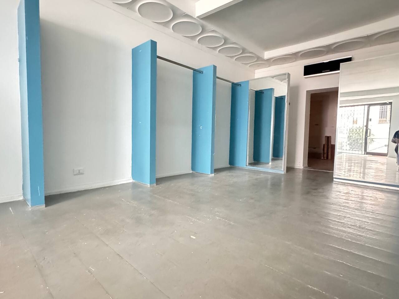 Negozio Open space a Brescia - 3320-7