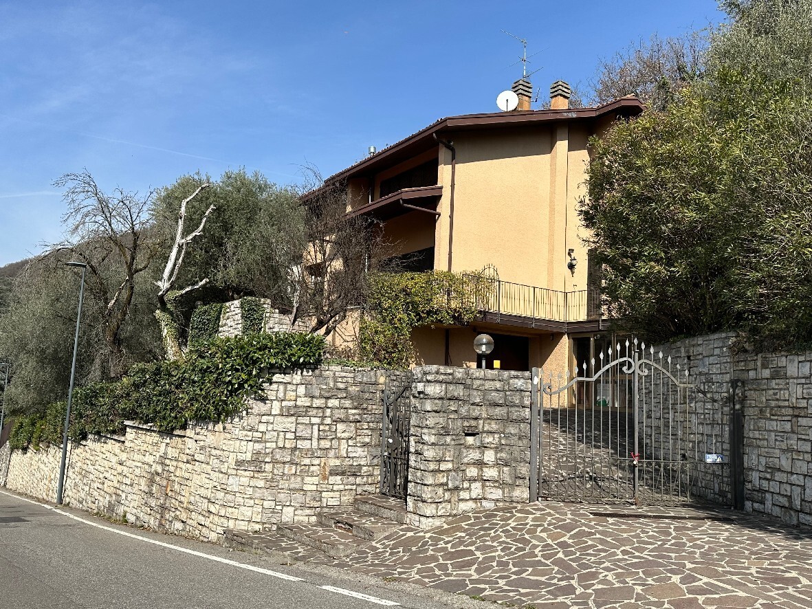 Villa Singola Pentalocale a Brescia - 3389-20