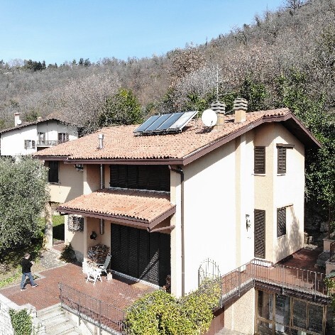 Villa Singola Pentalocale a Brescia - 3389-4