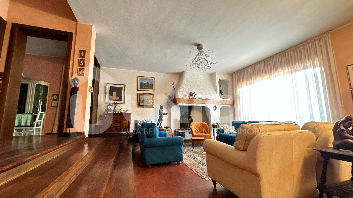 Villa Singola Pentalocale a Brescia - 3389-6