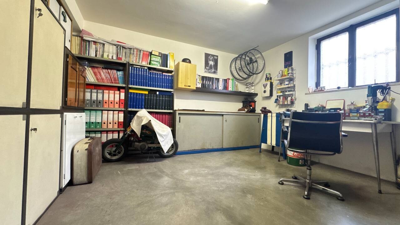 Capannone / Fondo Industriale/Artigianale a Rezzato - 3595-30
