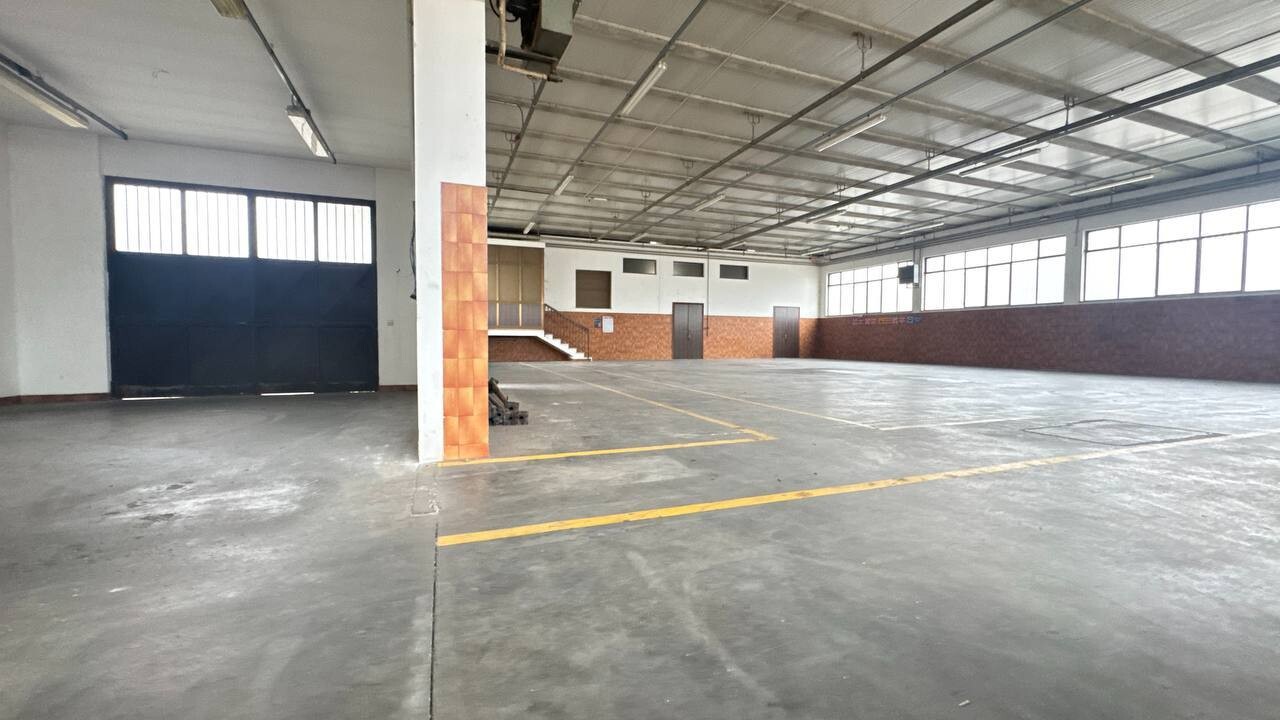 Capannone / Fondo Industriale/Artigianale a Rezzato - 3595-7