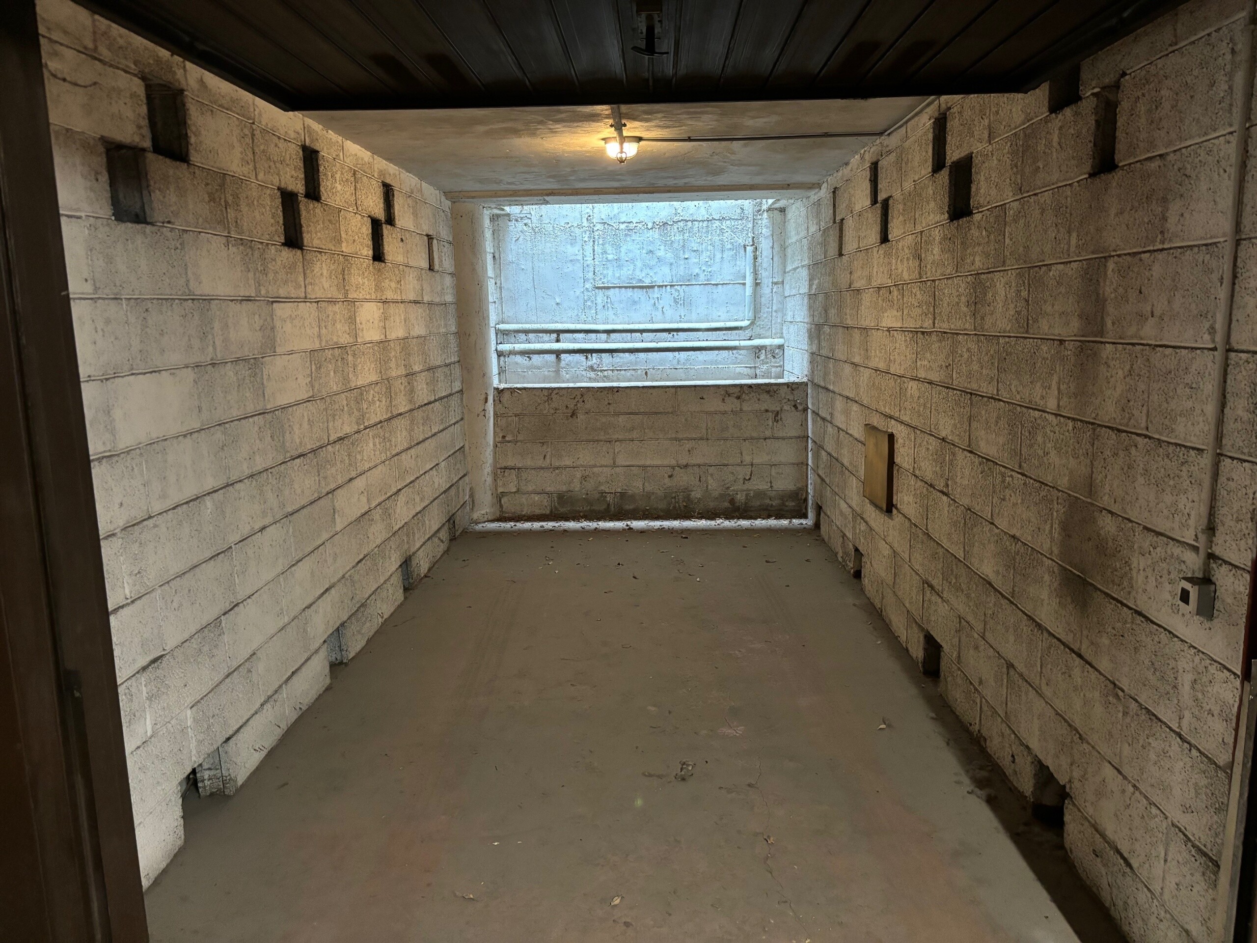 Garage / Posto Auto Singolo a Brescia - 3602-11
