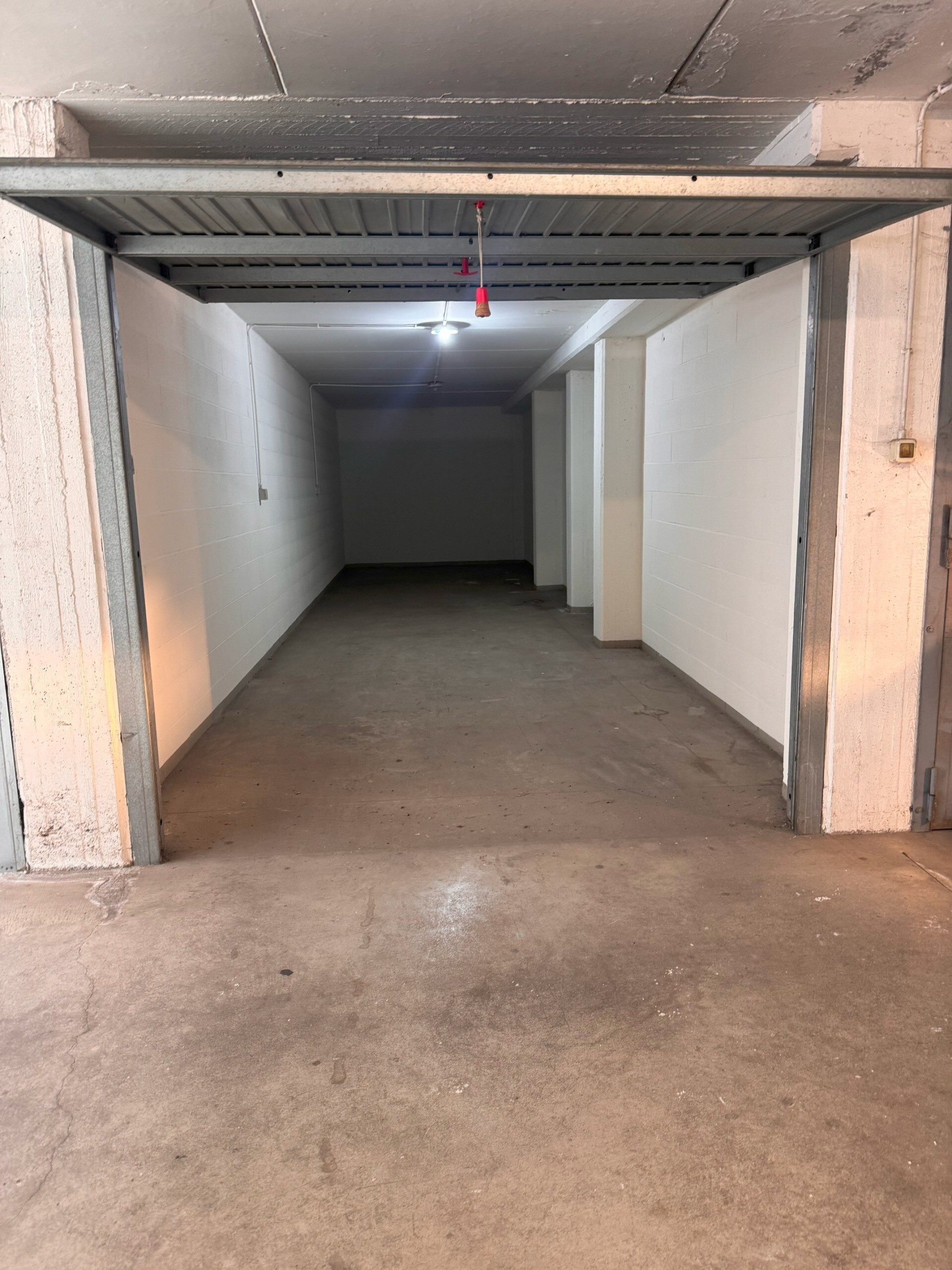 Garage / Posto Auto Doppio a Brescia - 3660-3