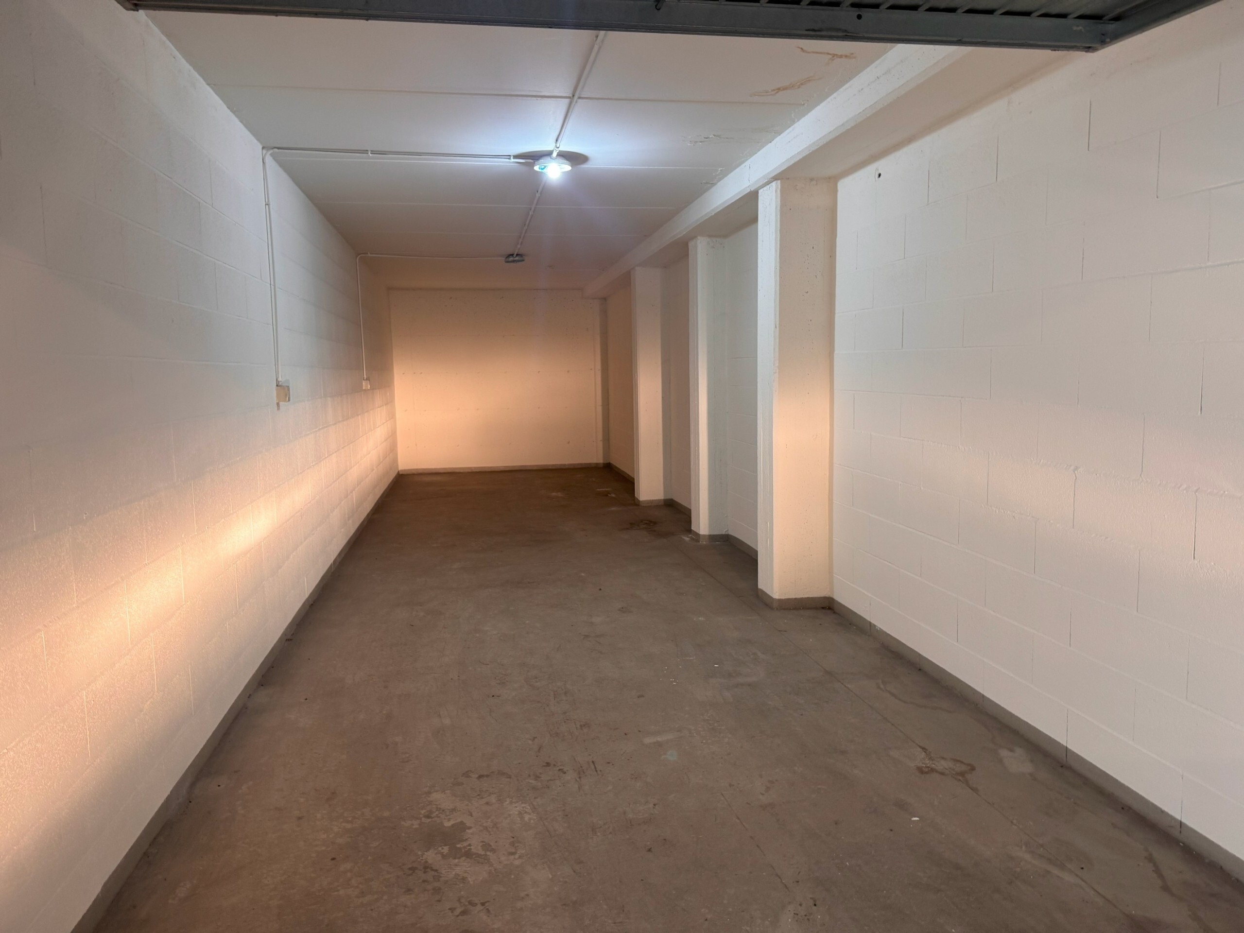 Garage / Posto Auto Doppio a Brescia - 3660-5