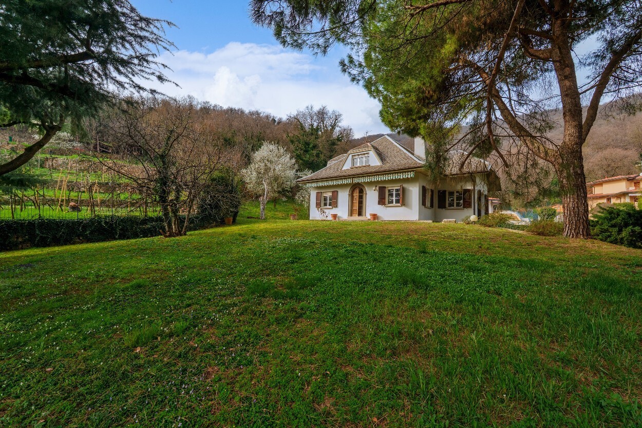Villa Singola Pentalocale a Brescia - 3757-33