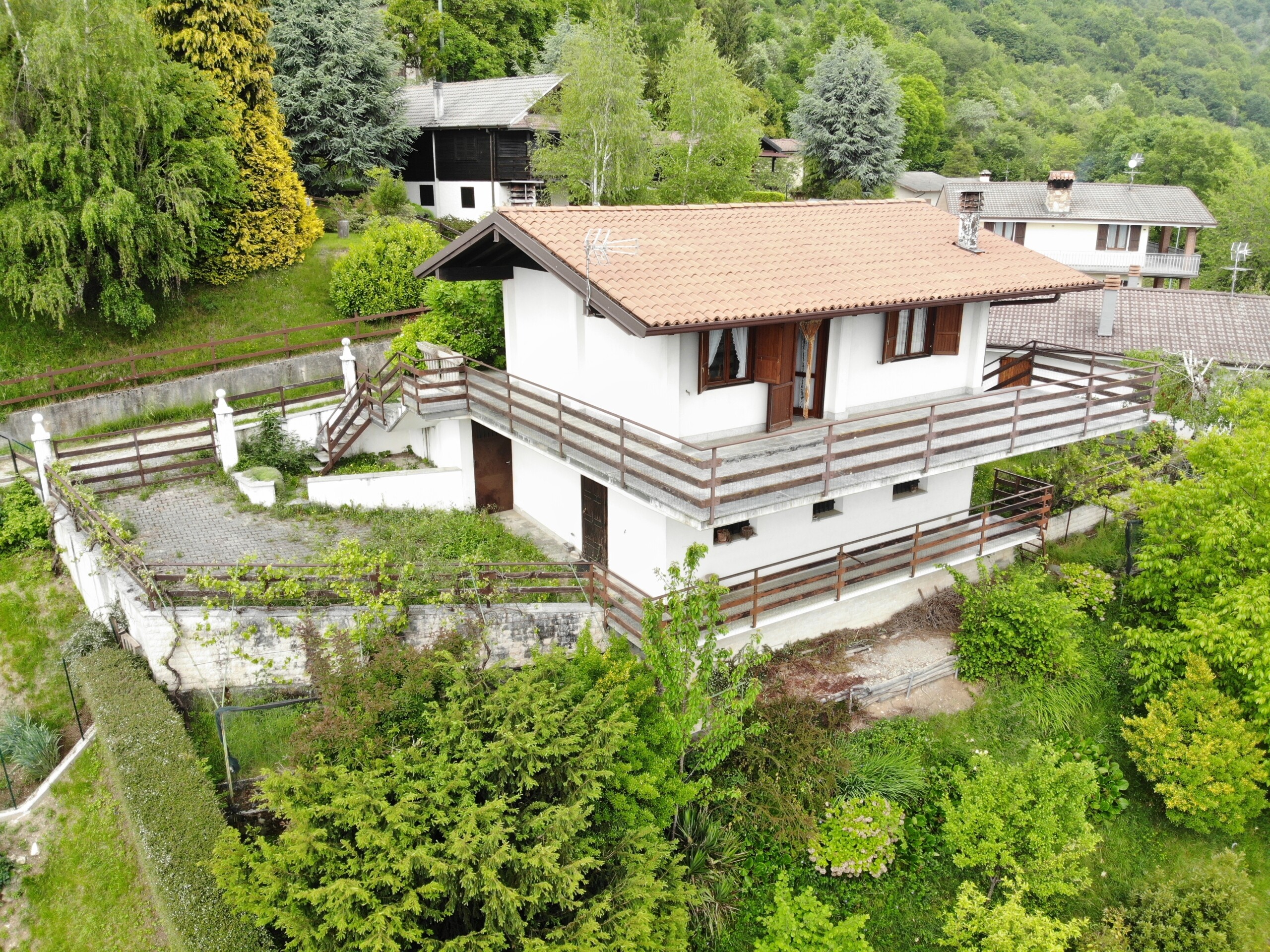 Casa Indipendente Trilocale a Lodrino - 3765-9